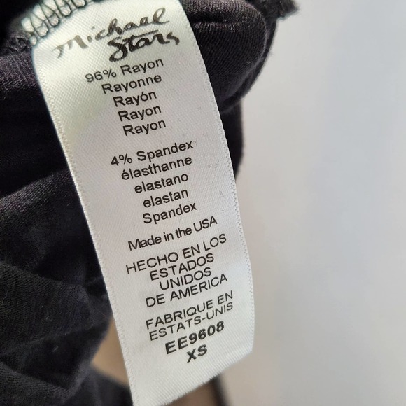 Michael Stars Black Jersey Jumpsuit XS Short Sleeves V Neck Cuffed Elastic Waist - Picture 9 of 9